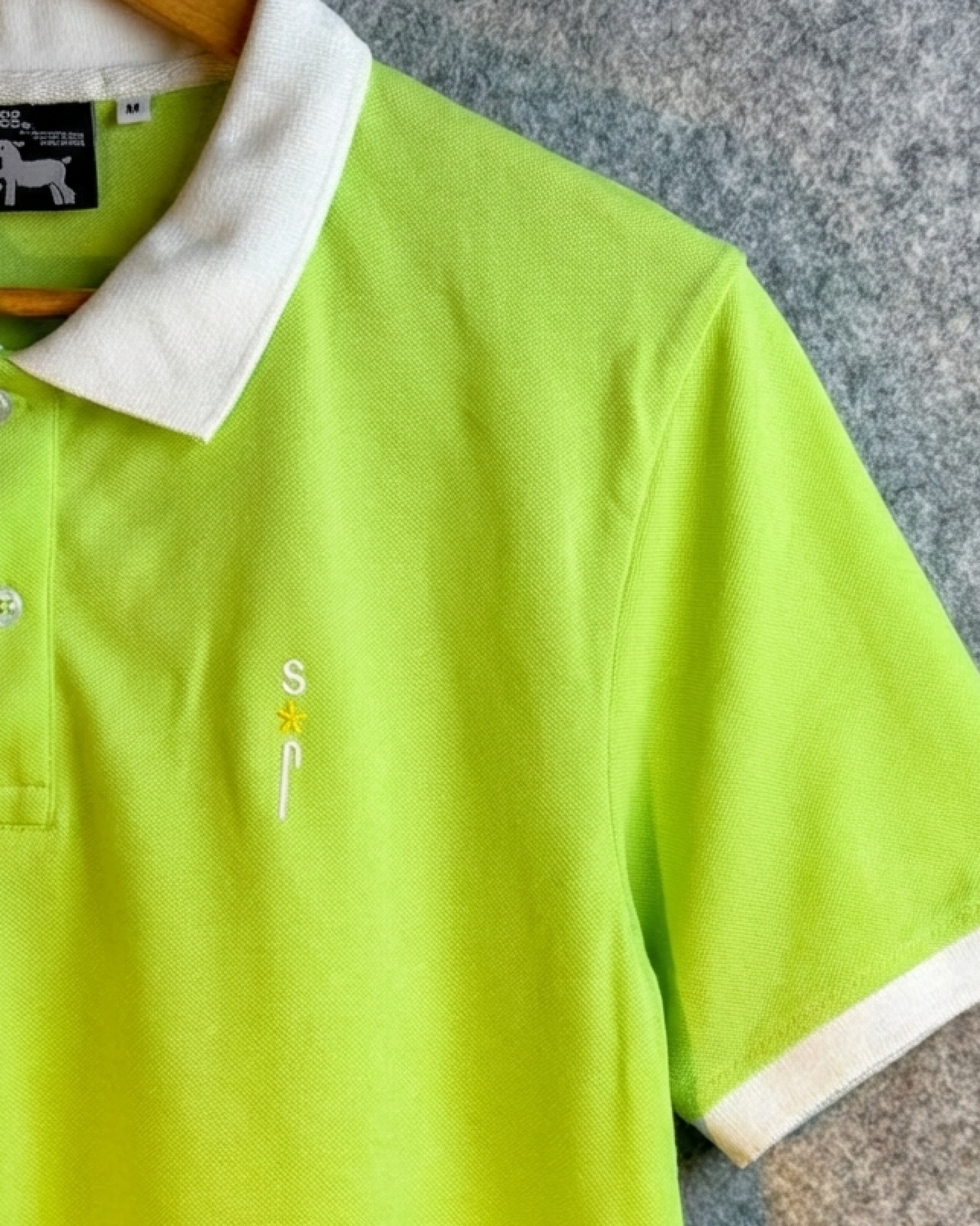 Worthy Lime Light Green logo zoom